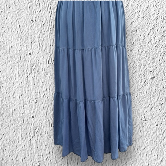 Dokuriti Women’s Solid Maxi Dress - Picture 4 of 13